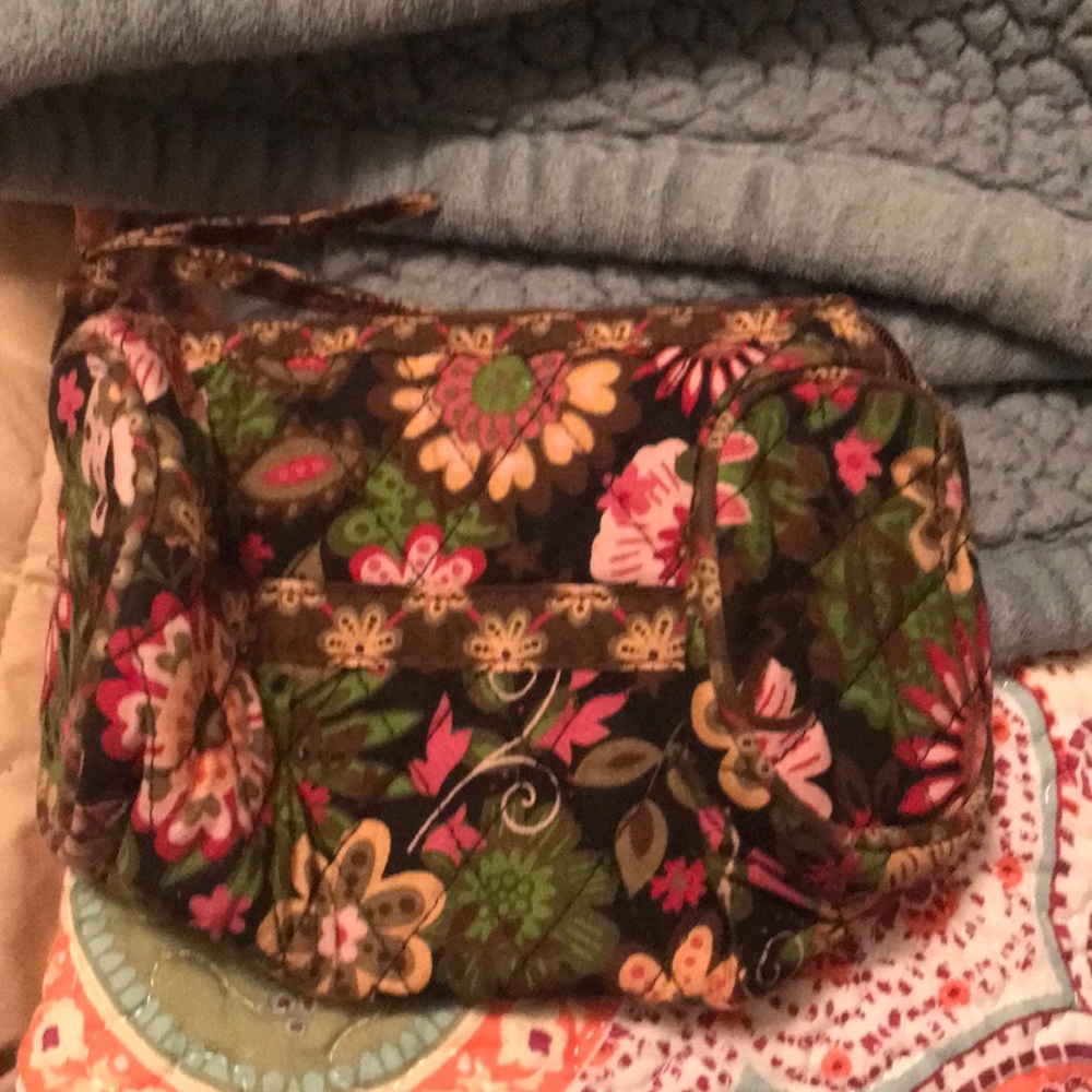 Small zipper pouch